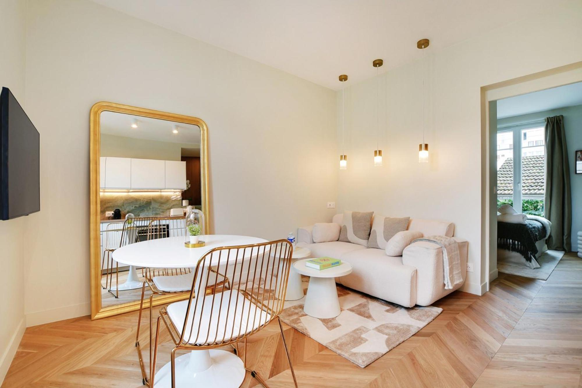 Suite Deluxe 1 By Les Maisons De Charloc Homes Boulogne-Billancourt Esterno foto
